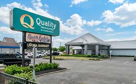 Quality Inn Livonia Michigan